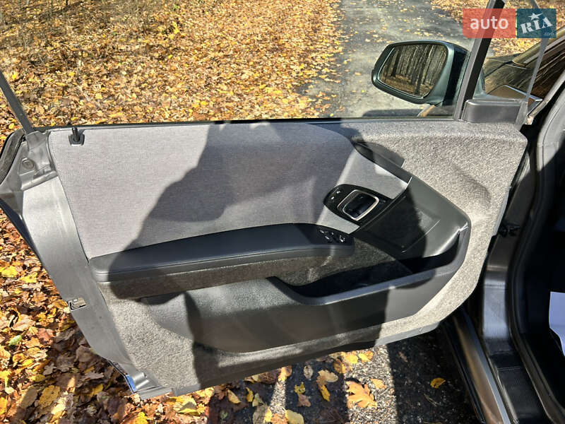 Хетчбек BMW I3 2019 в Києві фото 19 Хетчбек BMW I3 2019 в Києві