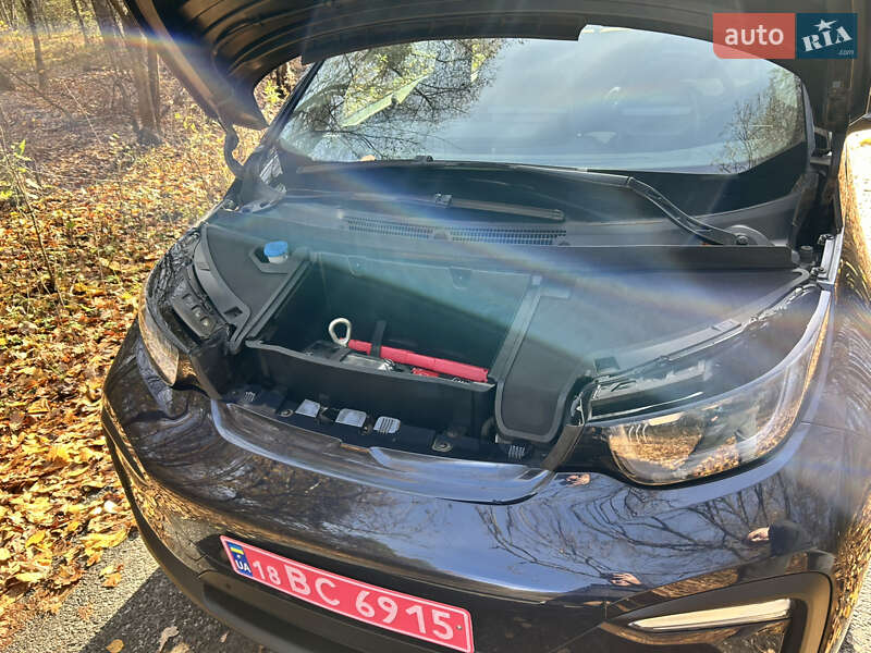 Хетчбек BMW I3 2019 в Києві фото 51 Хетчбек BMW I3 2019 в Києві