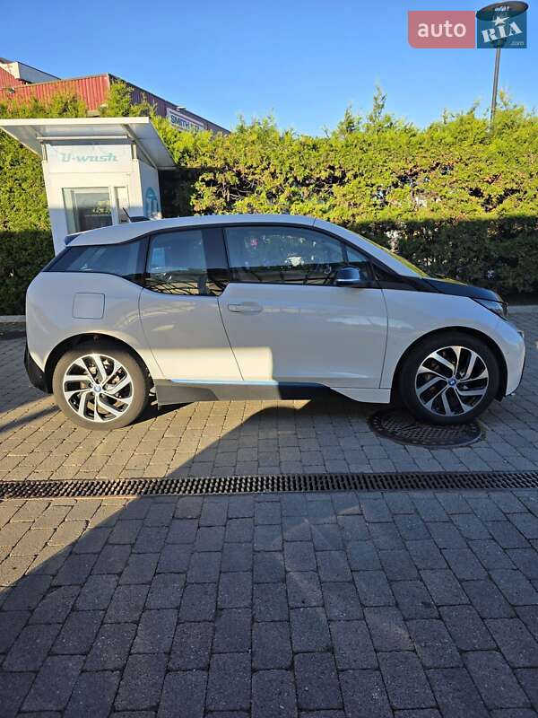 Хэтчбек BMW I3 2015 в Львове