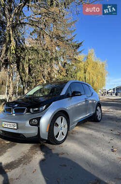 Хетчбек BMW I3 2015 в Звягелі