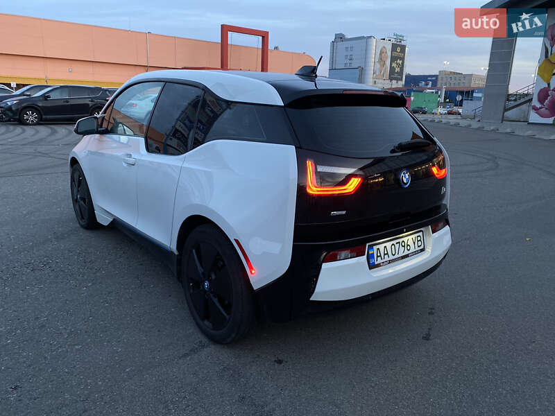 Хэтчбек BMW I3 2014 в Киеве