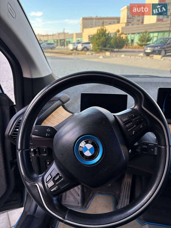 Хэтчбек BMW I3 2015 в Хмельницком