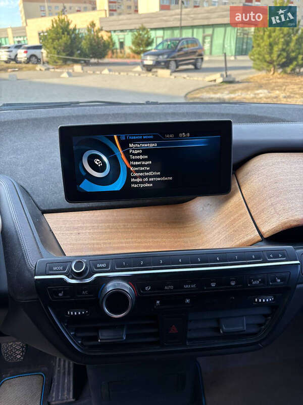 Хэтчбек BMW I3 2015 в Хмельницком