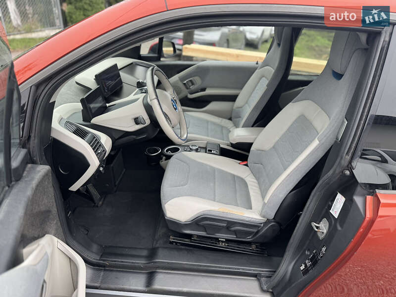 Хэтчбек BMW I3 2014 в Ровно