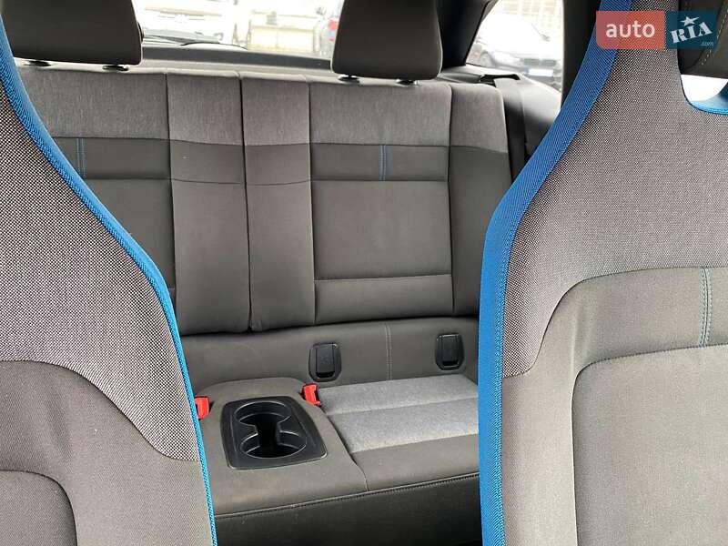 Хэтчбек BMW I3 2015 в Львове фото 29 Хэтчбек BMW I3 2015 в Львове