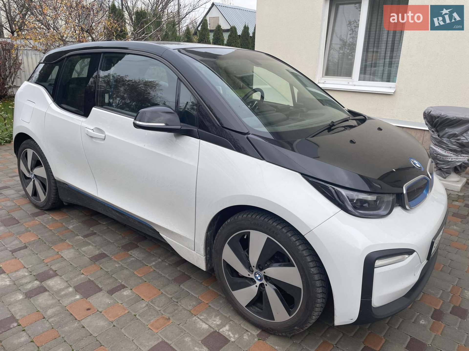 2017 BMW i3 - фото 1