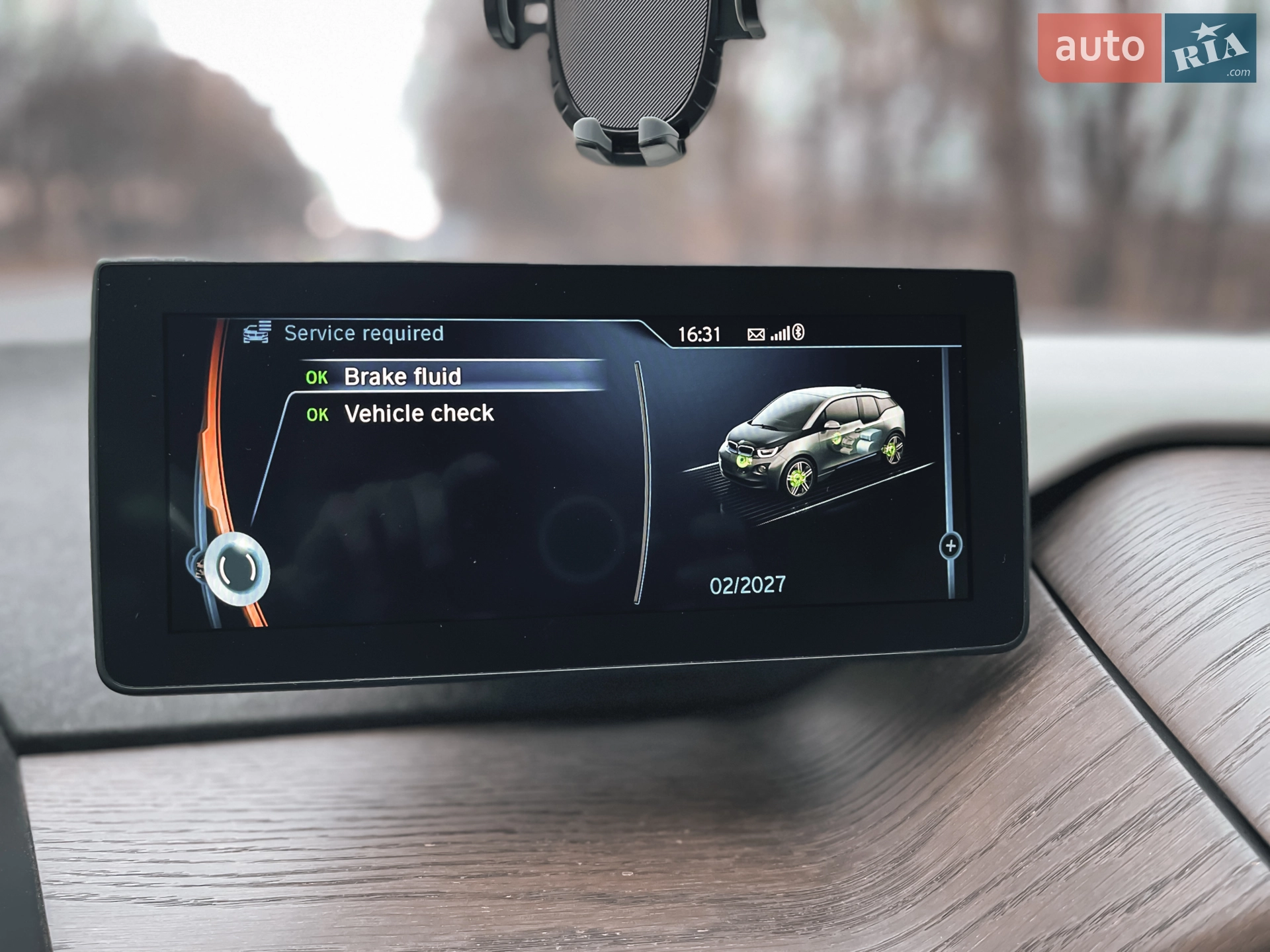 2016 BMW i3 - мініатюра 23