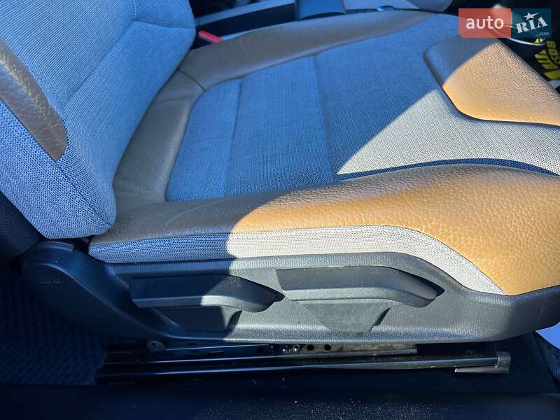 Хэтчбек BMW I3 2015 в Ивано-Франковске фото 9 Хэтчбек BMW I3 2015 в Ивано-Франковске