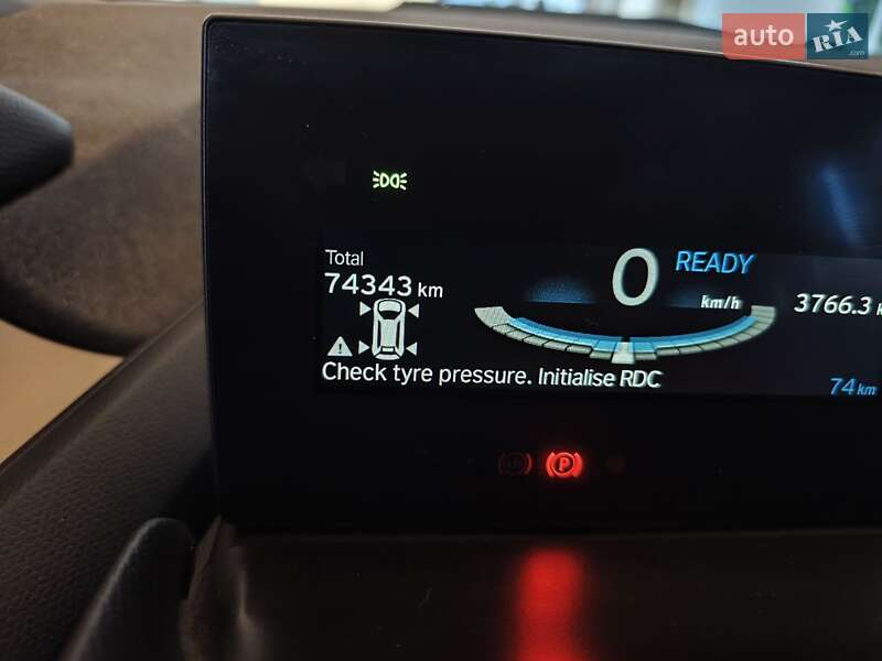 Хэтчбек BMW I3 2017 в Черновцах