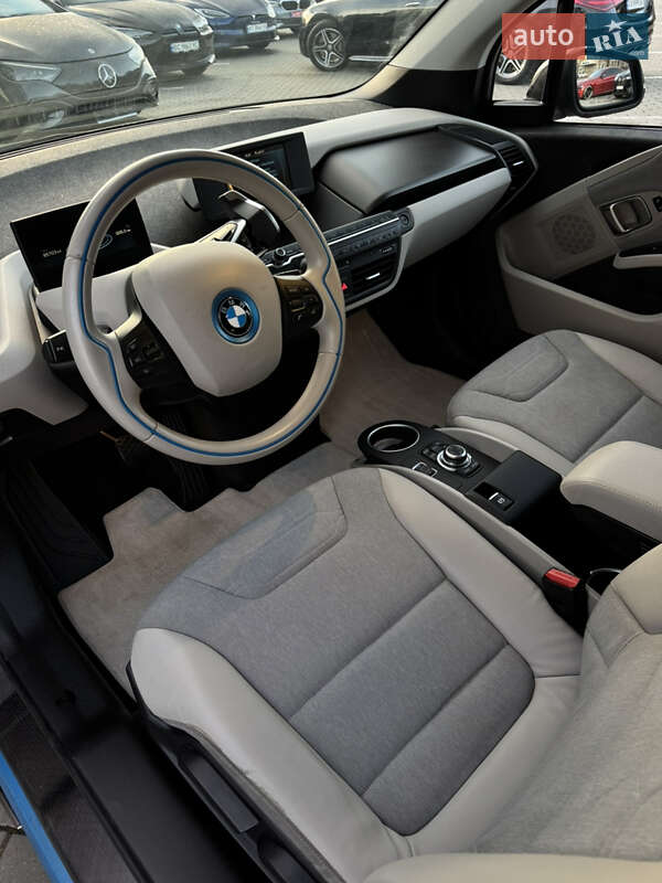 Хэтчбек BMW I3 2015 в Львове