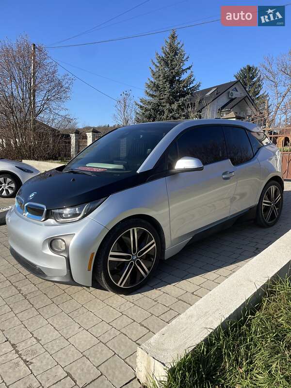 Хетчбек BMW I3 2014 в Чернівцях