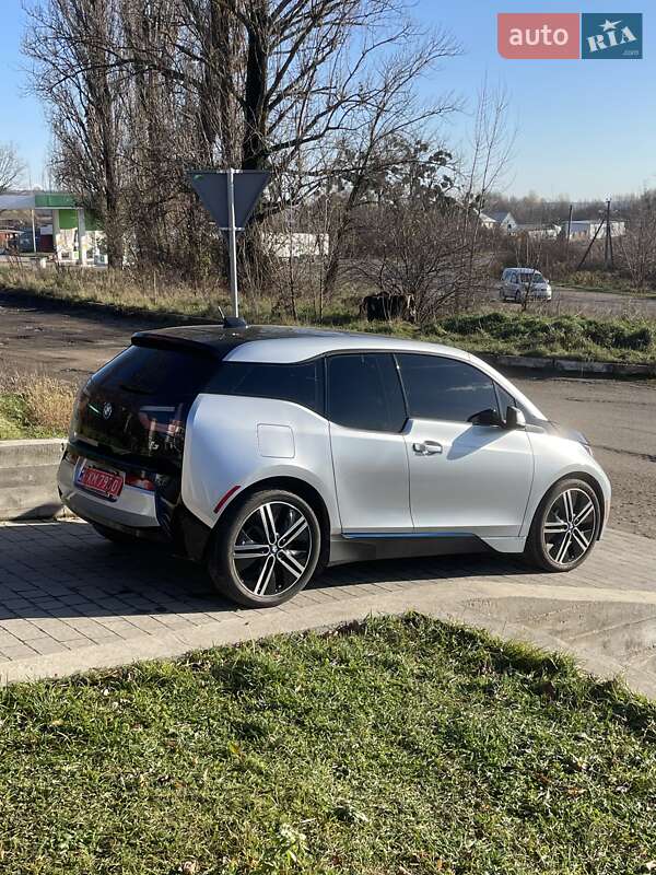 Хетчбек BMW I3 2014 в Чернівцях