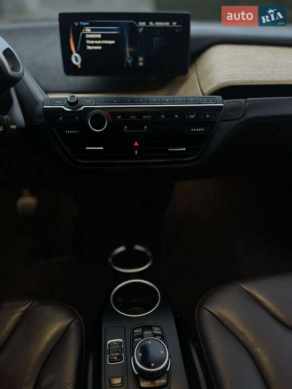 Хетчбек BMW I3 2015 в Рівному