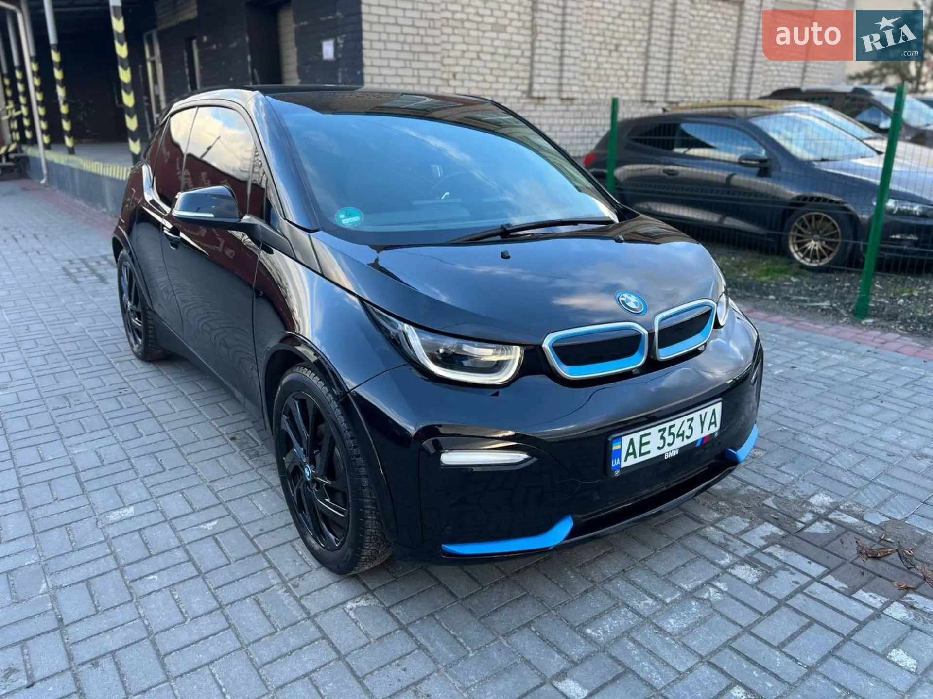 2022 BMW i3 - фото 1