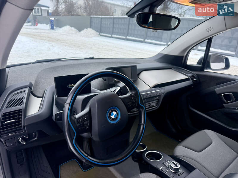 Хэтчбек BMW I3 2017 в Житомире