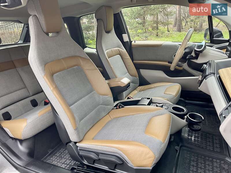 Хэтчбек BMW I3 2017 в Киеве