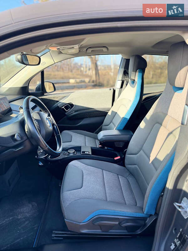 Хэтчбек BMW I3 2015 в Харькове