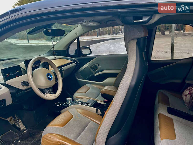 Хэтчбек BMW I3 2014 в Киеве