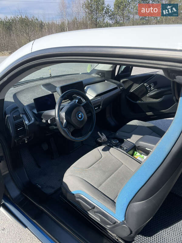 Хэтчбек BMW I3 2014 в Полонном