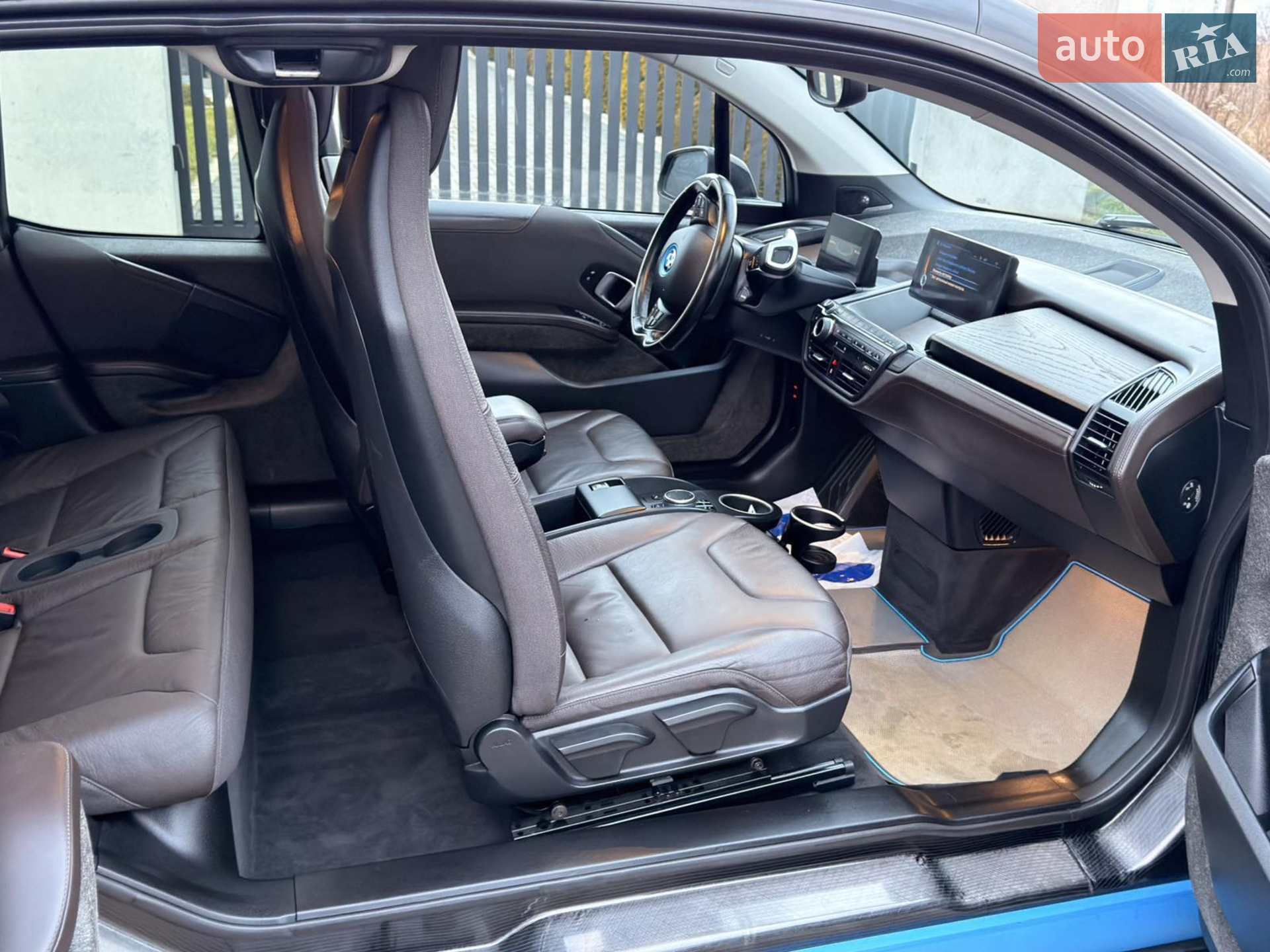 2017 BMW i3 - мініатюра 8