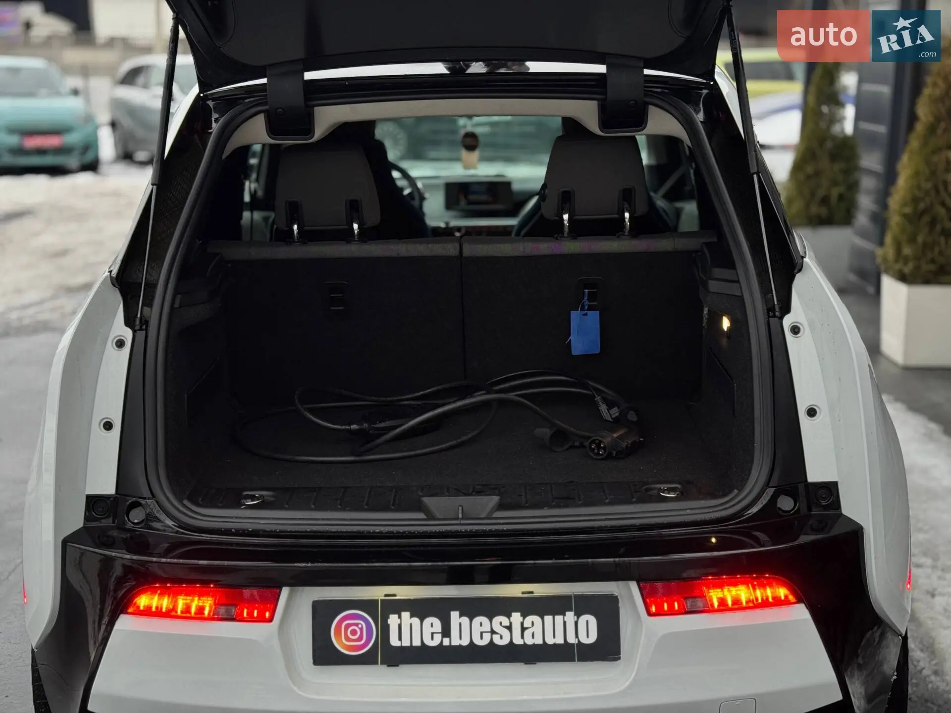 2016 BMW i3 - мініатюра 13
