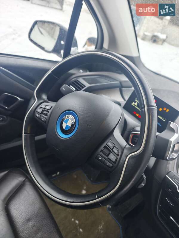 Хэтчбек BMW I3 2017 в Новояворовске