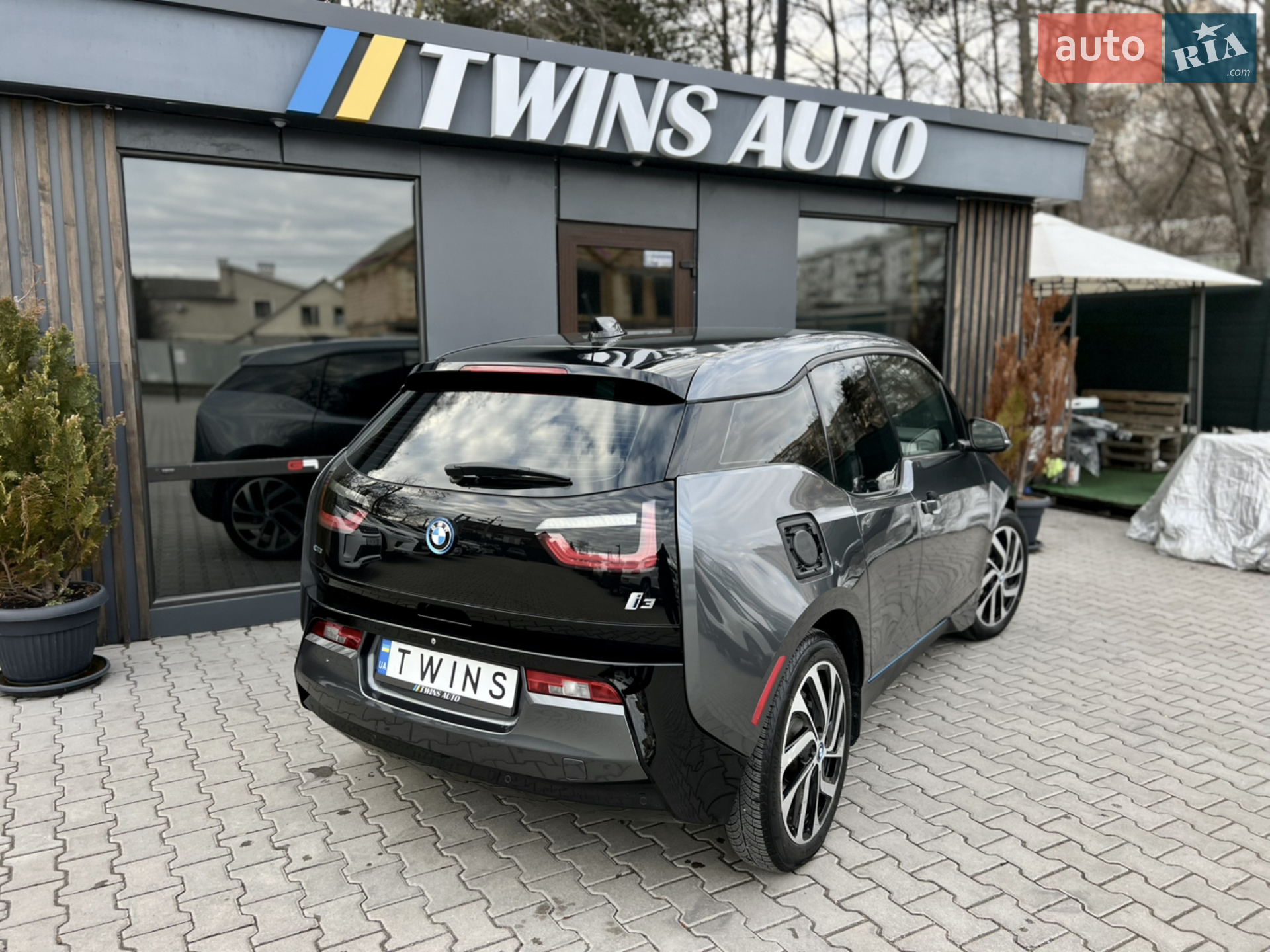 2017 BMW i3 - мініатюра 18