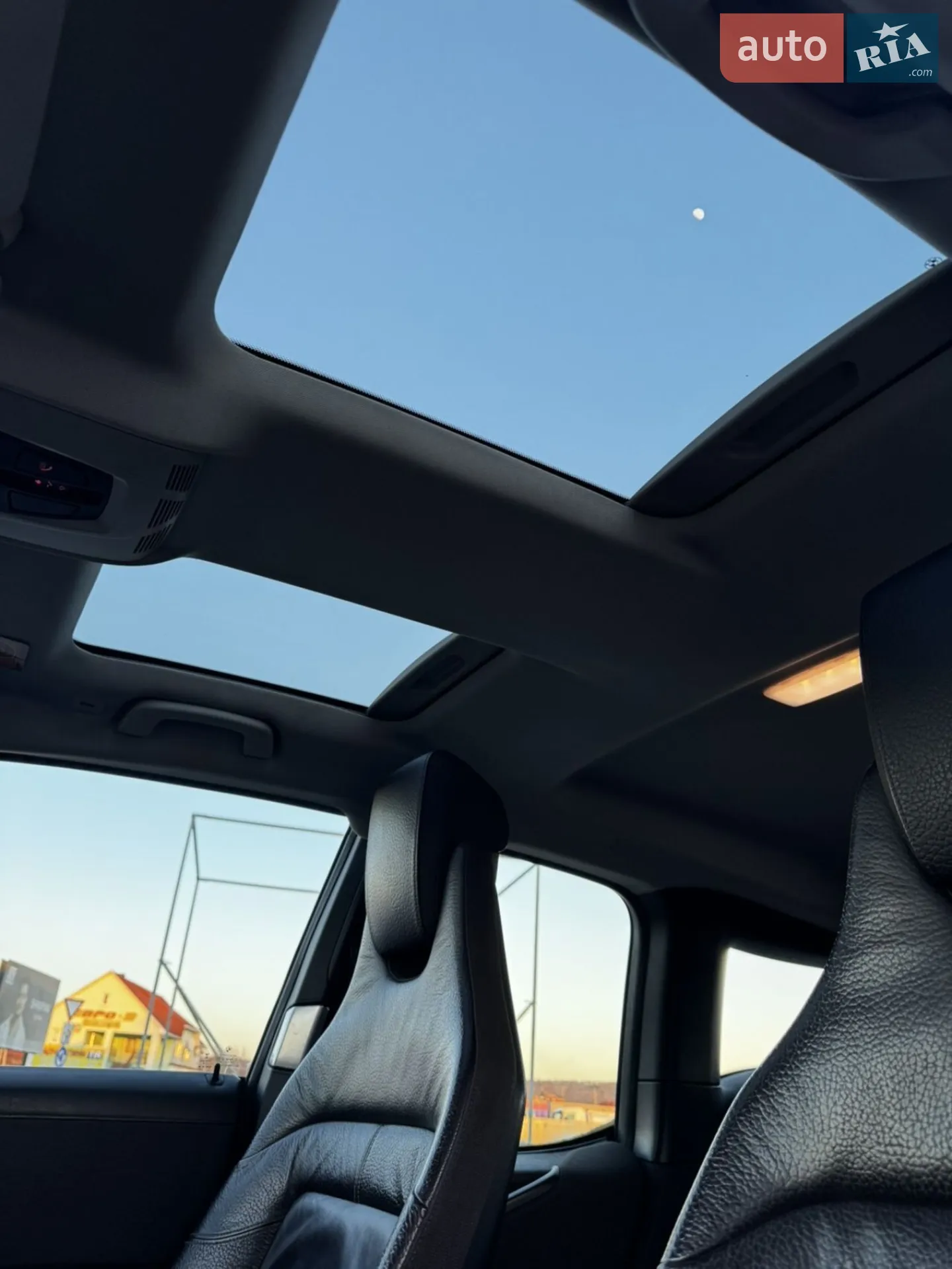 2016 BMW i3 - мініатюра 14
