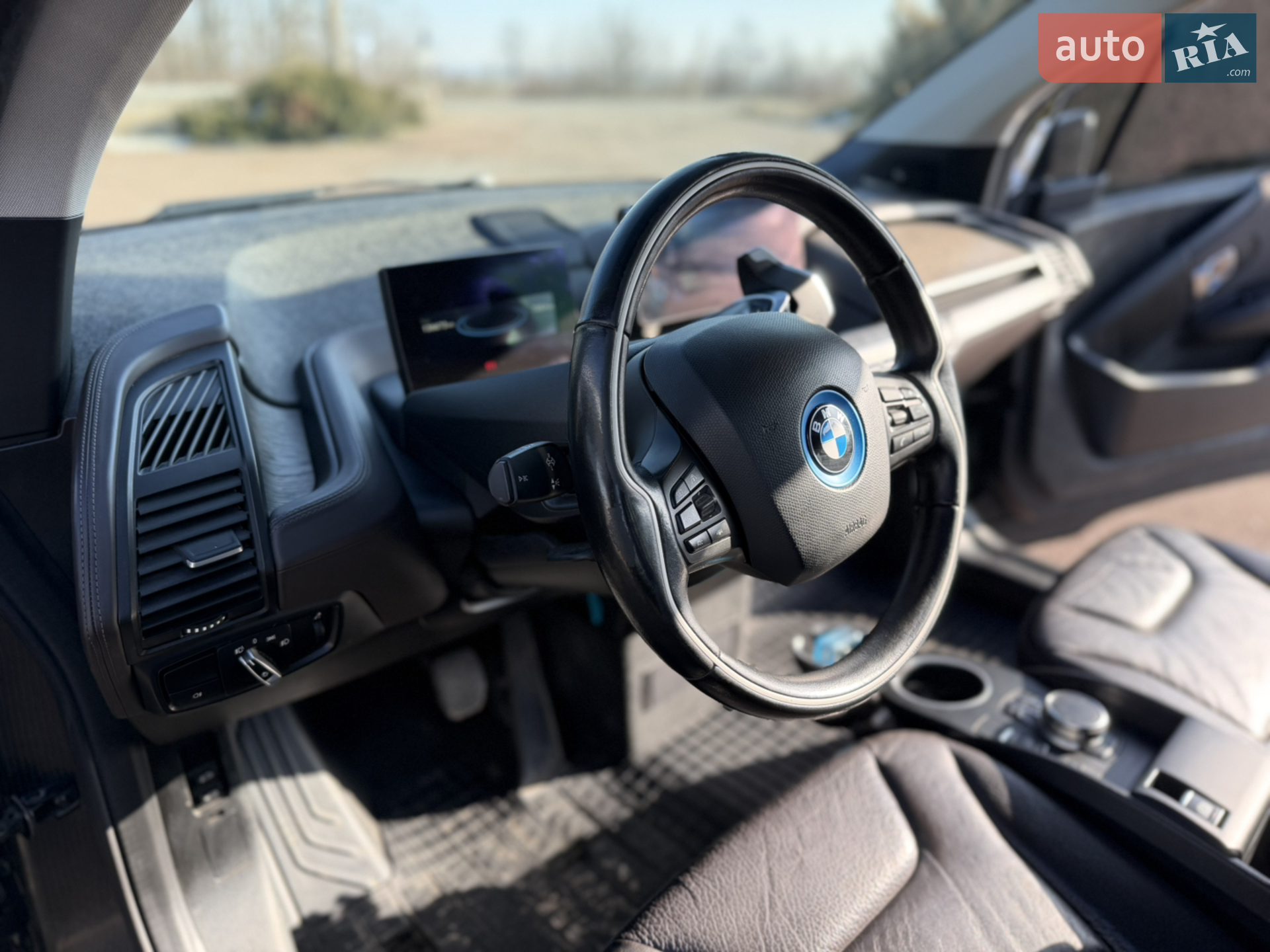 2016 BMW i3 - мініатюра 16