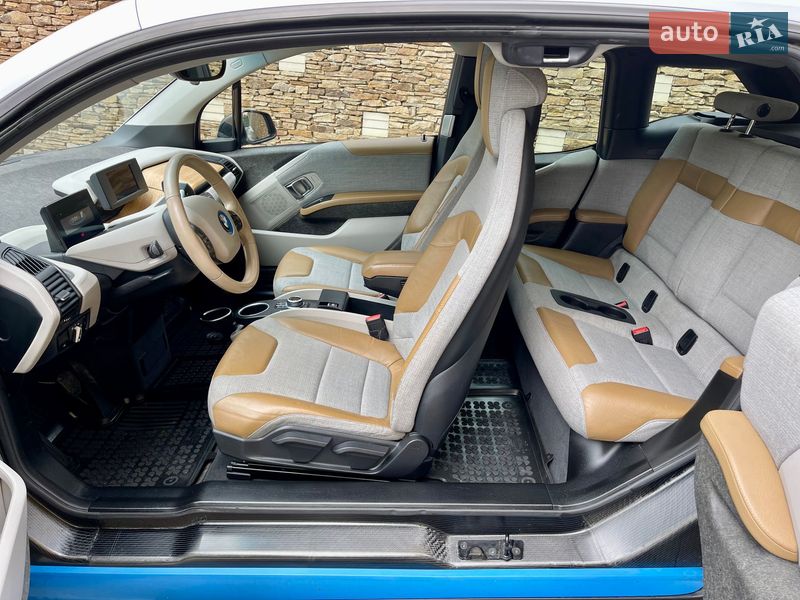 Хэтчбек BMW I3 2017 в Киеве