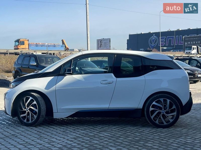 Хэтчбек BMW I3 2015 в Львове