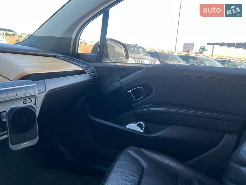 Хэтчбек BMW I3 2015 в Львове