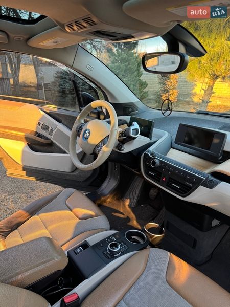 Хэтчбек BMW I3 2017 в Киеве