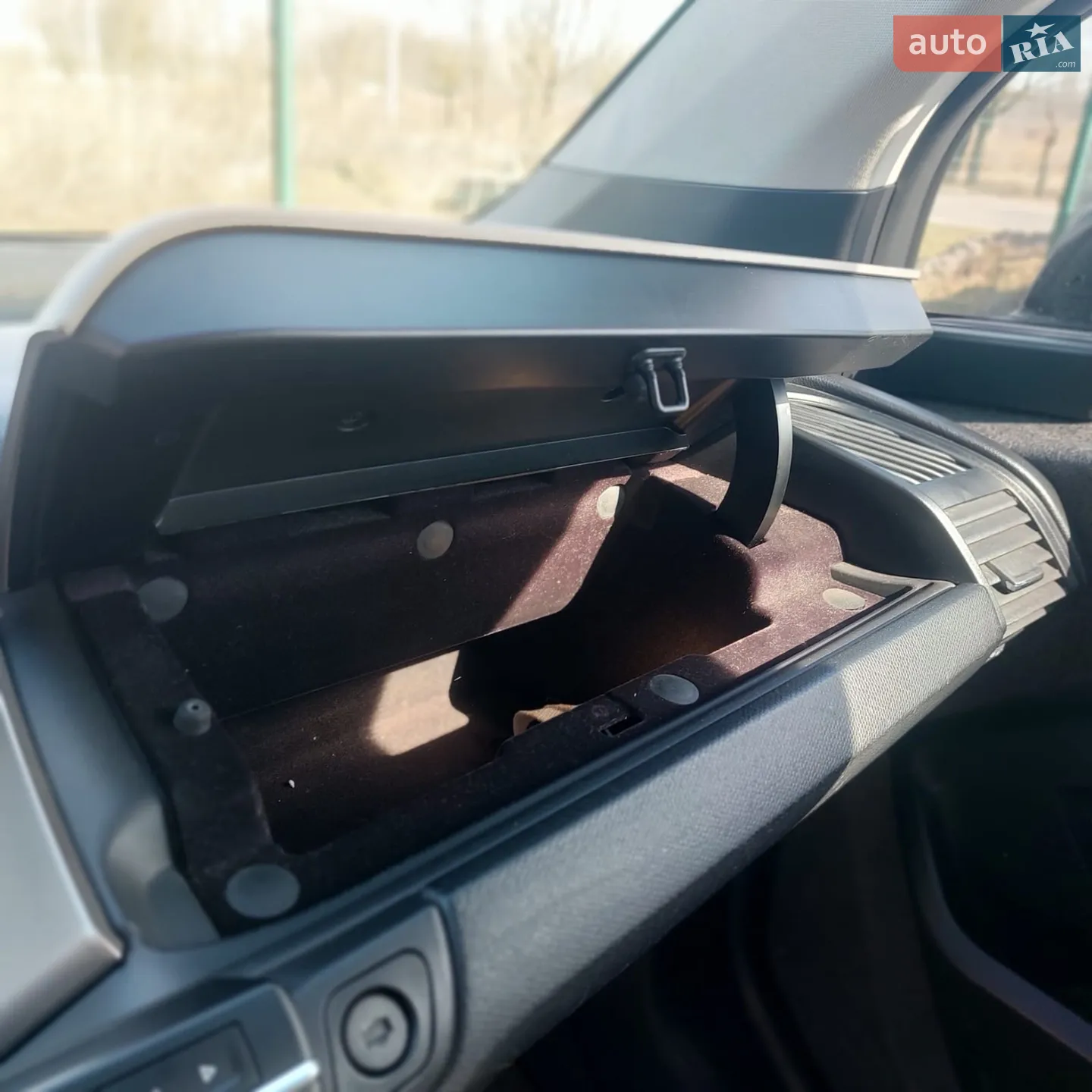 2017 BMW i3 - мініатюра 12