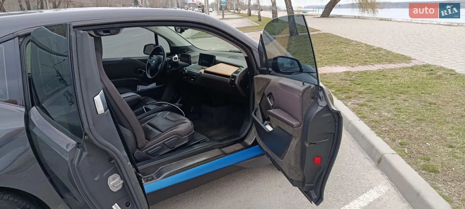 2015 BMW i3 - мініатюра 13