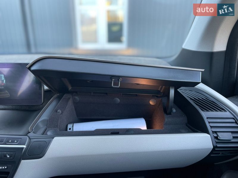 Хетчбек BMW I3 2014 в Стрию