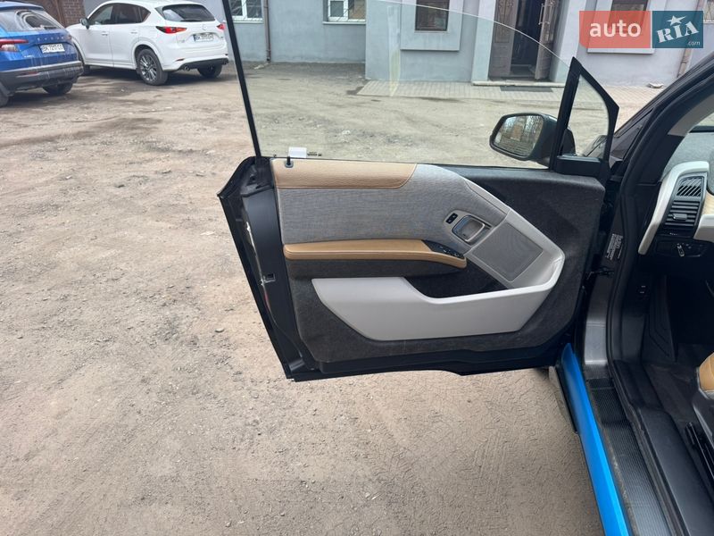 Хэтчбек BMW I3 2015 в Ровно фото 18 Хэтчбек BMW I3 2015 в Ровно