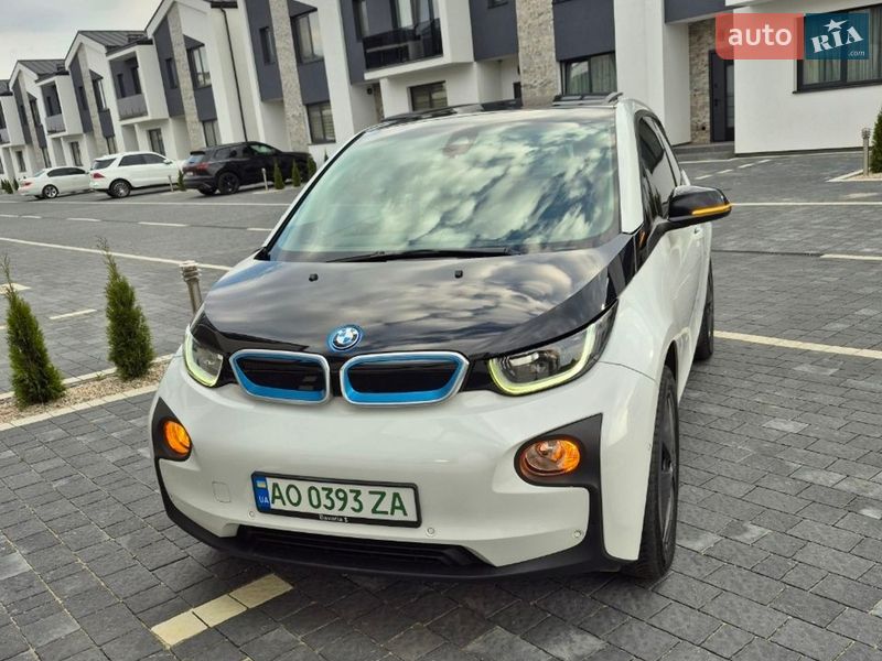 Хэтчбек BMW I3 2016 в Ужгороде