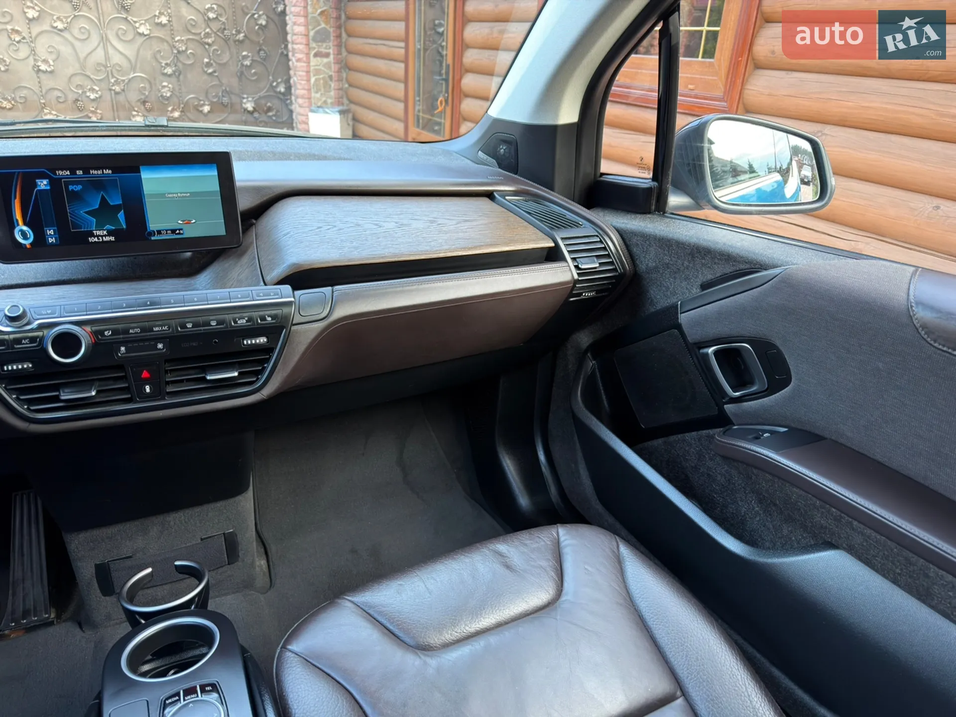 2016 BMW i3 - мініатюра 48