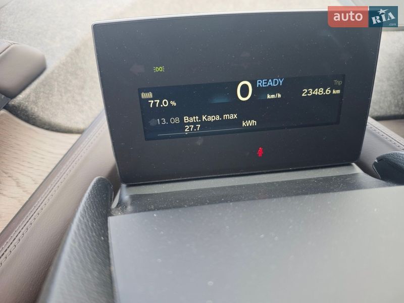 Хэтчбек BMW I3 2017 в Новояворовске