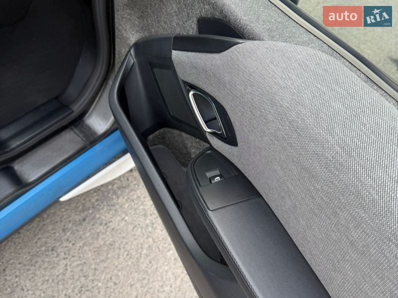 Хэтчбек BMW I3 2015 в Днепре фото 12 Хэтчбек BMW I3 2015 в Днепре