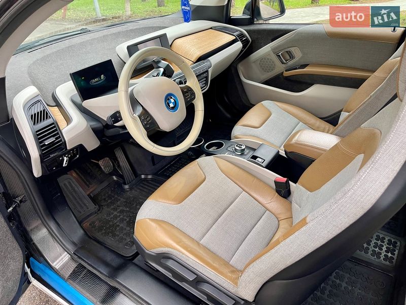 Хэтчбек BMW I3 2016 в Киеве