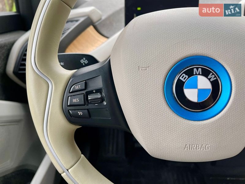 Хэтчбек BMW I3 2016 в Киеве