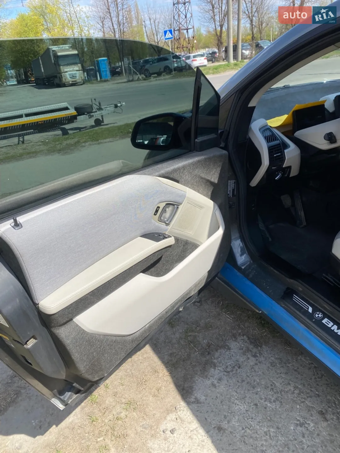 2016 BMW i3 - мініатюра 10