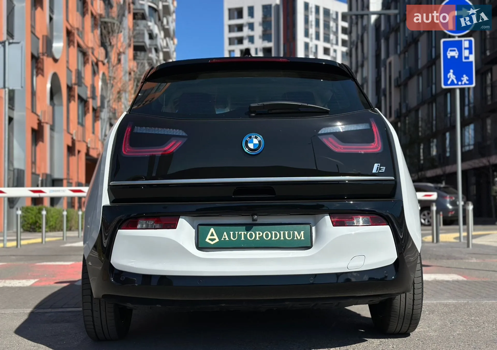2020 BMW i3 - мініатюра 8