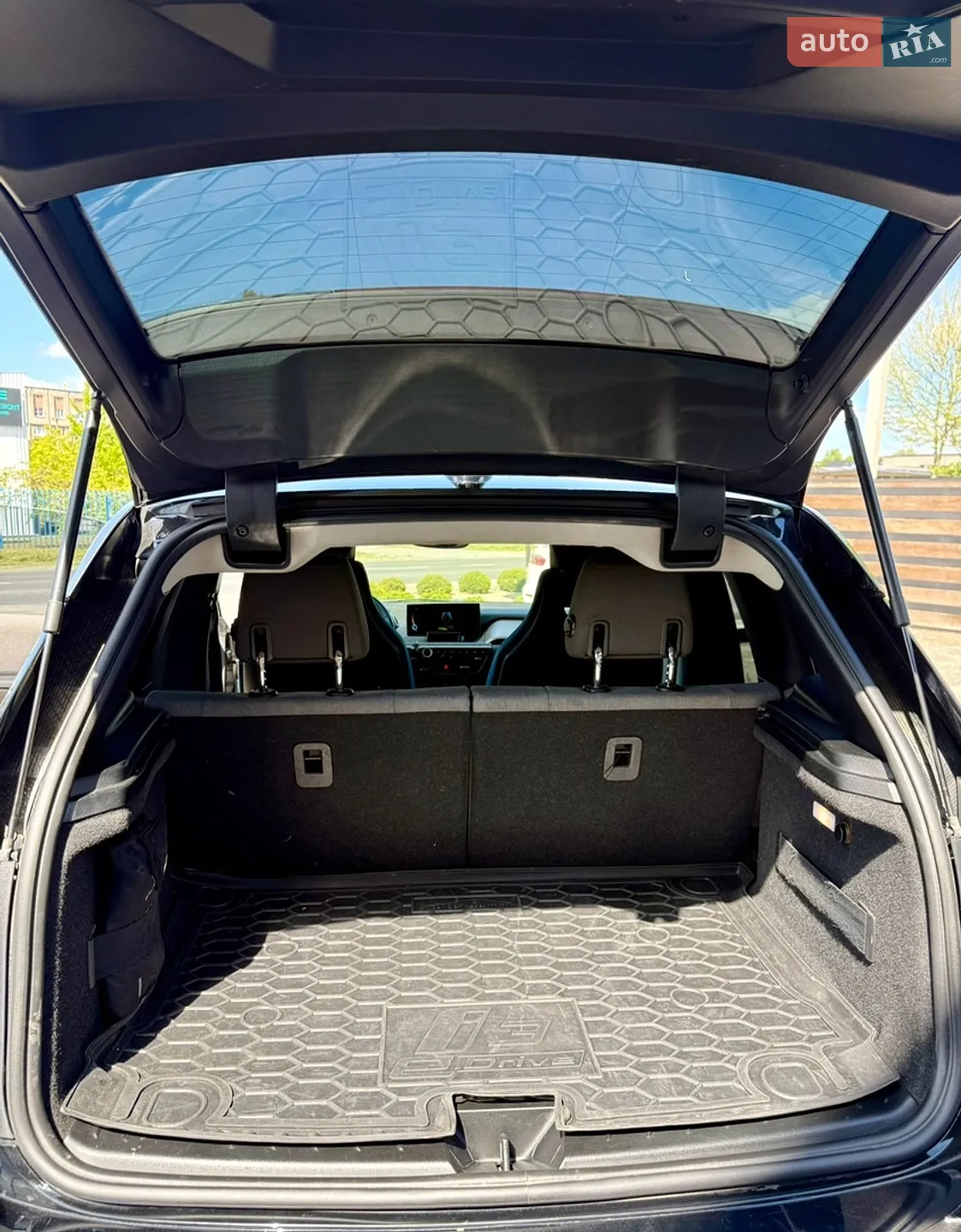 2017 BMW i3 - мініатюра 18