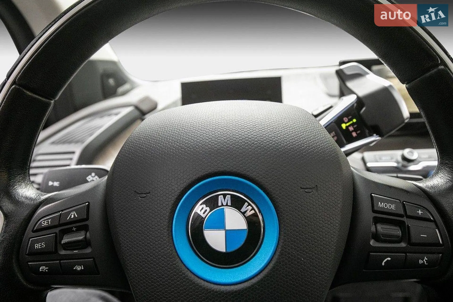2016 BMW i3 - мініатюра 21