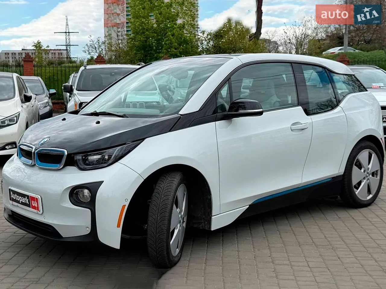 2016 BMW i3 - мініатюра 15