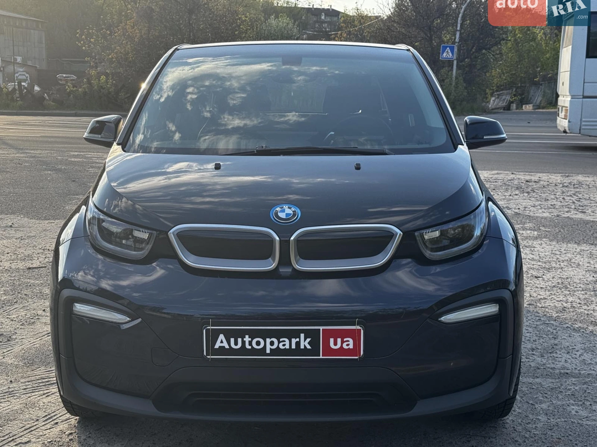 2019 BMW i3 - мініатюра 2