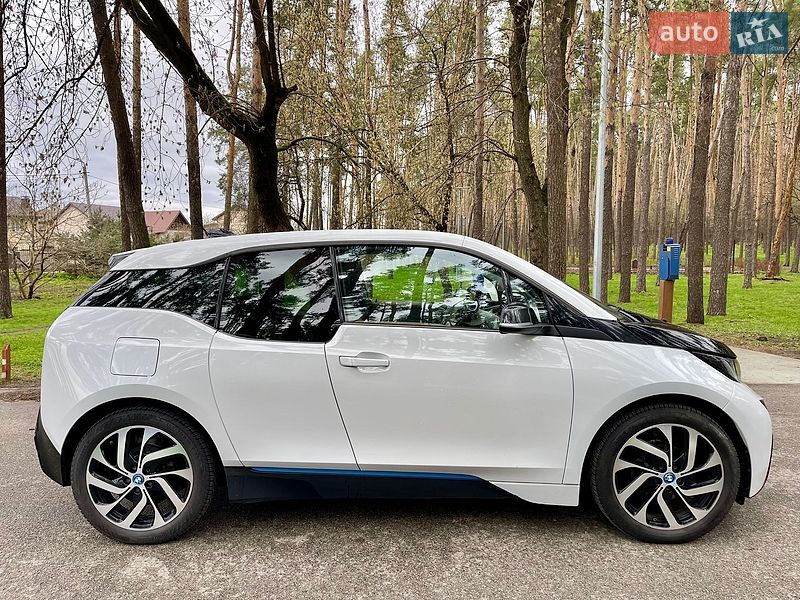 Хэтчбек BMW I3 2016 в Киеве